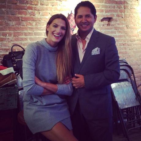 Con la encantadora y #súpersimpática #LauraSanchez @LaSanchez sensacional imagen de @MerkalCalzados juntó a @DavidScanio1 una pareja 10 para una colección 10 #LauraAWMerkal @PinupShowroom genios !! #moda #lifestyle #calzado #design diseño #jj #ootd