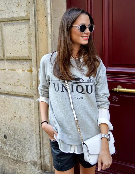 PARÍS UN JOUR PARÍS UN JOUR