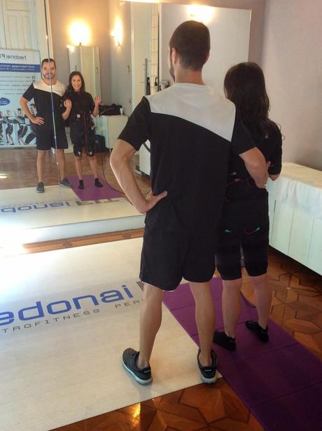 Enganchada a Hedonai Fit, cuerpo perfecto con solo25 minutos semanales de electrofitness