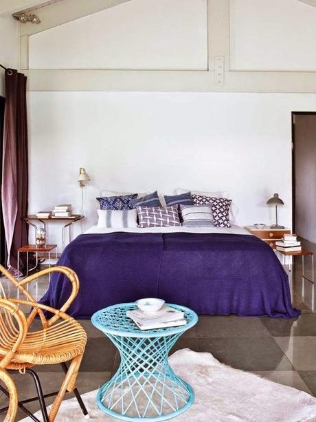 UNA CASA DE CAMPO CON MATERIALES NOBLES