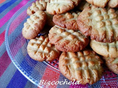 GALLETAS DE MANTEQUILLA DE CACAHUETE