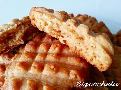 GALLETAS DE MANTEQUILLA DE CACAHUETE