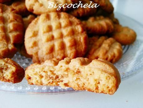 GALLETAS DE MANTEQUILLA DE CACAHUETE