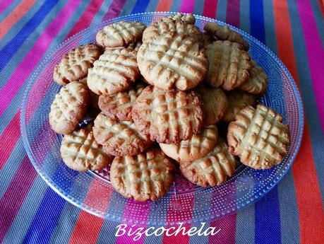GALLETAS DE MANTEQUILLA DE CACAHUETE