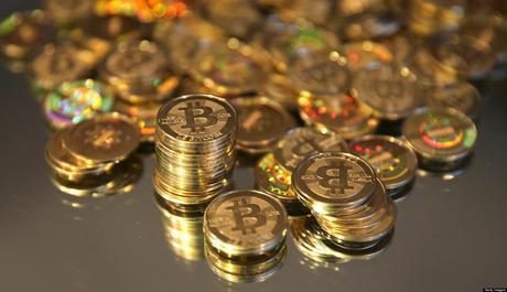 Monedas de bitcoins, una de las monedas virtuales de internet