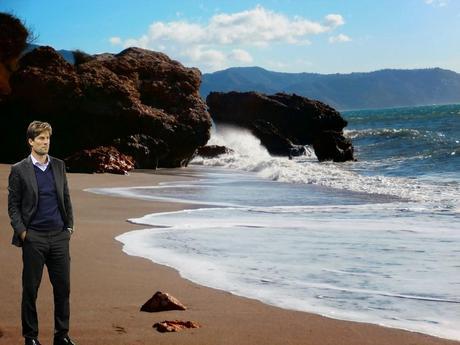 Laudrup está pensando por cuál de los dos equipos fichar.