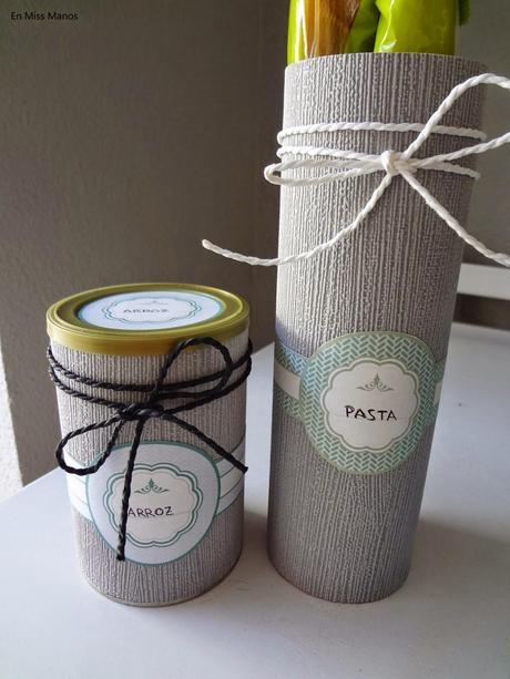 Etiquetando. Especieros y botes. Etiquetando. Especieros y botes.