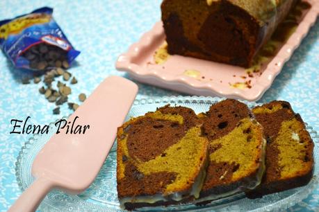 Bizcocho marmolado de mocha con ganaché de chocolate blanco