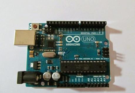 QUE ES ARDUINO? PARA QUE SIRVE ? Y COMO FUNCIONA