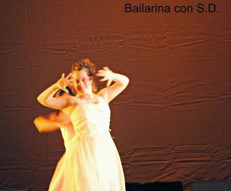 TENEMOS SINDROME DE DOWN Y SOMOS BAILARINAS VERDINI DANTZA TALDEA