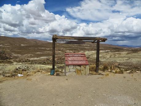 El Mirador de los Volcanes de Patapampa y el Arte Rupestre de Sumbay