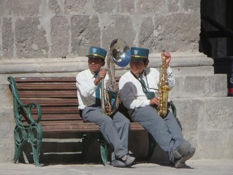 Cotahuasi, el Cañón de las Maravillas, tercera parte: Cotahuasi, sus atractivos y su patriotismo