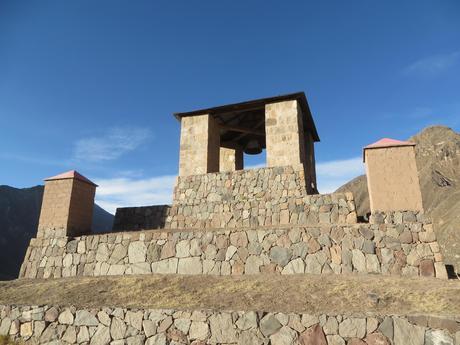 Cotahuasi, el Cañón de las Maravillas, tercera parte: Cotahuasi, sus atractivos y su patriotismo