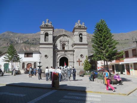 Cotahuasi, el Cañón de las Maravillas, tercera parte: Cotahuasi, sus atractivos y su patriotismo