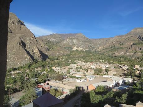 Cotahuasi, el Cañón de las Maravillas, tercera parte: Cotahuasi, sus atractivos y su patriotismo