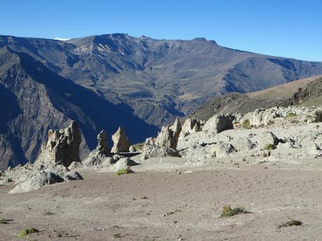 Cotahuasi, el Cañon de las Maravillas, segunda parte: Huaynacotas, El Bosque de Rocas de Huarmunta y la Fortaleza de Llamocca