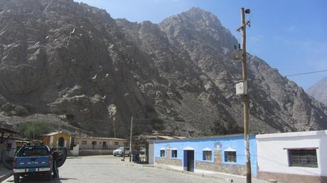 Antioquia, un Retablo Tamaño Familiar