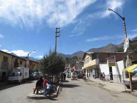 Canta, sus lagunas y La cordillera la Viuda
