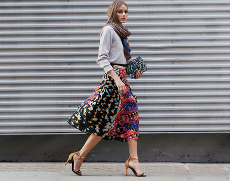 50'S FASHION: MIDI SKIRTS ROCK! 50'S FASHION: MIDI SKIRTS ROCK!