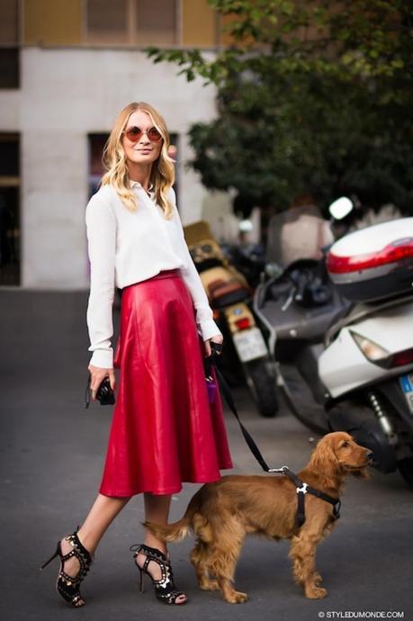 50'S FASHION: MIDI SKIRTS ROCK!