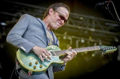 DIFFERENT SHADES OF BLUE - Joe Bonamassa, 2014. Crítica del álbum. Reseña. Review.