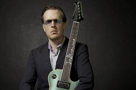 DIFFERENT SHADES OF BLUE - Joe Bonamassa, 2014. Crítica del álbum. Reseña. Review.