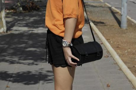 CLASSY PEARLS CLASSY PEARLS