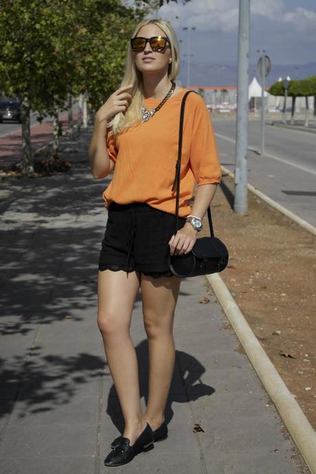 CLASSY PEARLS CLASSY PEARLS