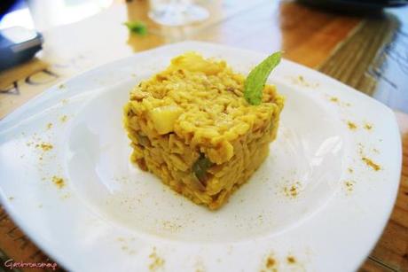 CREMOSO CON PAVO, FRUTAS Y CURRY