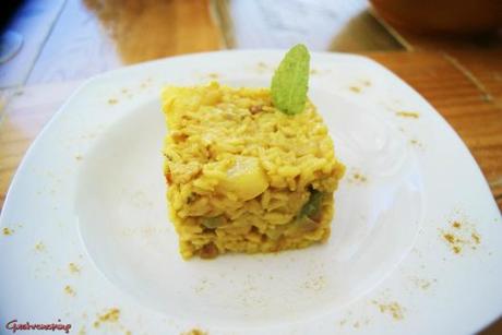 CREMOSO CON PAVO, FRUTAS Y CURRY