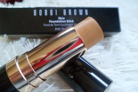 Estrenándome con Bobbi Brown: Base de Maquillaje Skin Foundation Stick