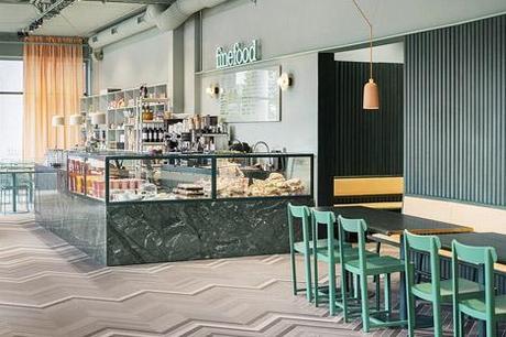 COMBINACIÓN Y CONTRASTE