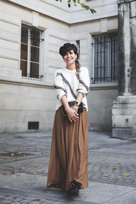 Maxi_Skirt-Outfit-Cap-Knitwear-PFW-Street_Style-11