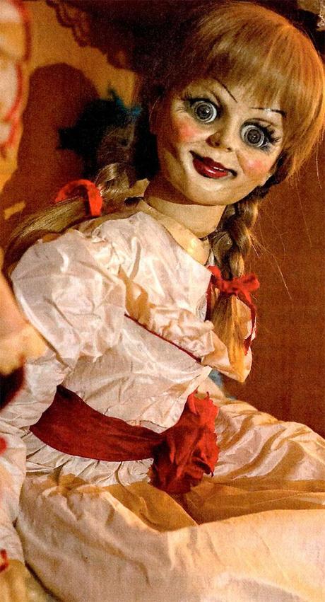 Фото куклы анабель из фильма заклятие