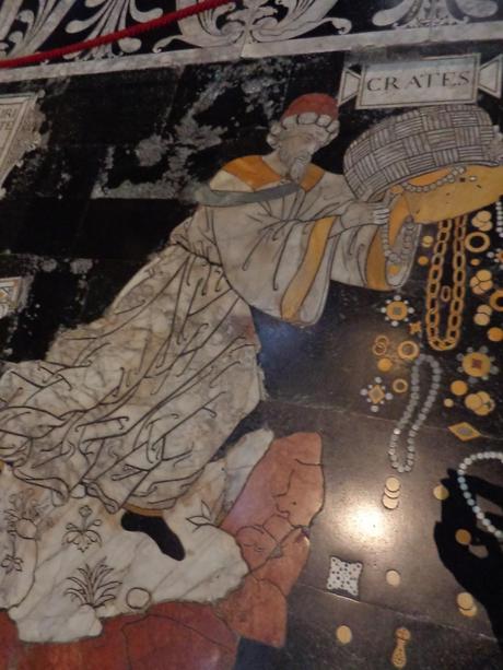 SIENA   UN   DÍA   DE   AMOR   EN   LA   TOSCANA