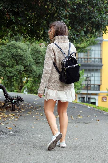 U N D O M I N G O C U A L Q U I E R A...