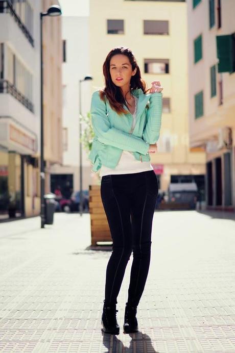 CAZADORA COLOR PASTEL