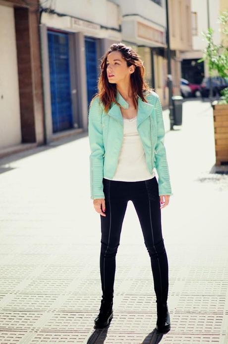 CAZADORA COLOR PASTEL