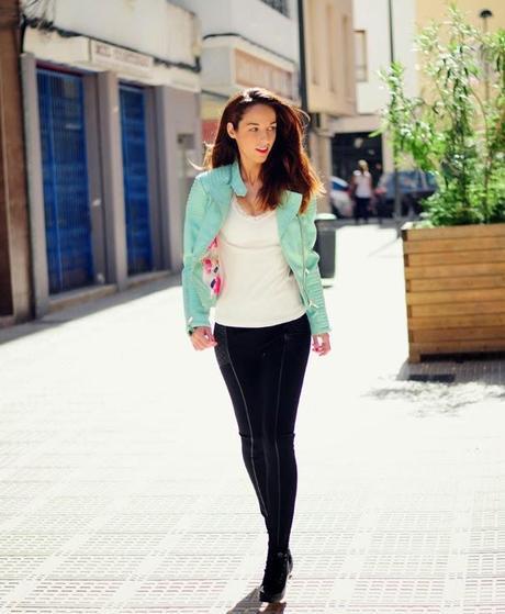 CAZADORA COLOR PASTEL