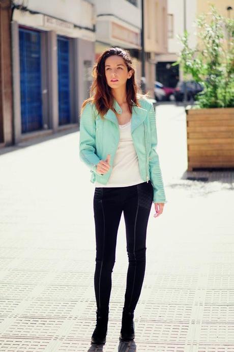 CAZADORA COLOR PASTEL