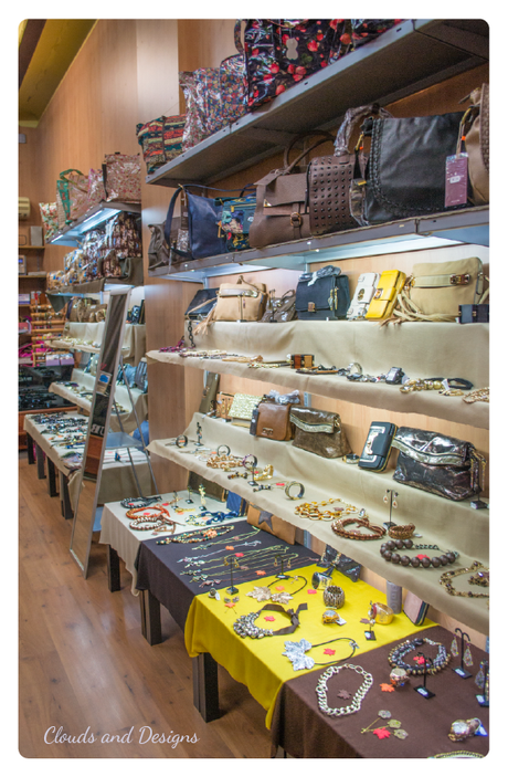 Blogger Traveller Octubre: Tienda Favorita Blogger Traveller Octubre: Tienda Favorita