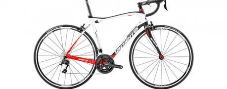 Lapierre Pulsium 300, una oferta de la firma francesa que te proporciona un paseo agradable pero requiere de una actualización de ruedas