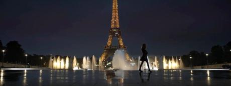 Destripando el nuevo  anuncio de Calzedonia, los looks de Julia Roberts