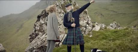 Destripando el nuevo  anuncio de Calzedonia, los looks de Julia Roberts