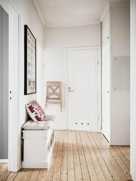 pisos de segunda mano decoración interiores pisos pequeños mini pisos estilo nórdico detalles antiguos en viviendas decoración pisos pequeños decoración en colores neutros y madera blog decoración nordica escandinava 