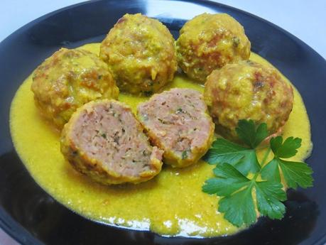 Albóndigas en salsa de almendras Ana Sevilla olla GM