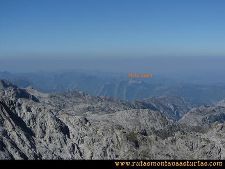 Ruta Ercina, Verdilluenga, Punta Gregoriana, Cabrones: Vista desde la Verdilluenga de la Mota Cetín