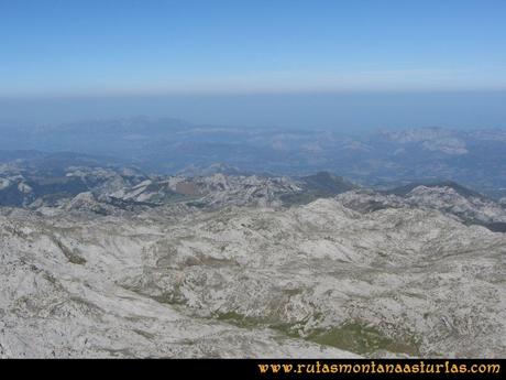 Ruta Ercina, Verdilluenga, Punta Gregoriana, Cabrones: Vista desde la Verdilluenga del Lago Ercina