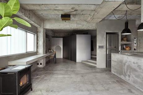 Casa de Hormigon Rustico en Japon  /  Concrete Rustic House in Japan