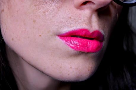 AVON Ultra Colour Bold: opinión y morritos // review and lips AVON Ultra Colour Bold: opinión y morritos // review and lips